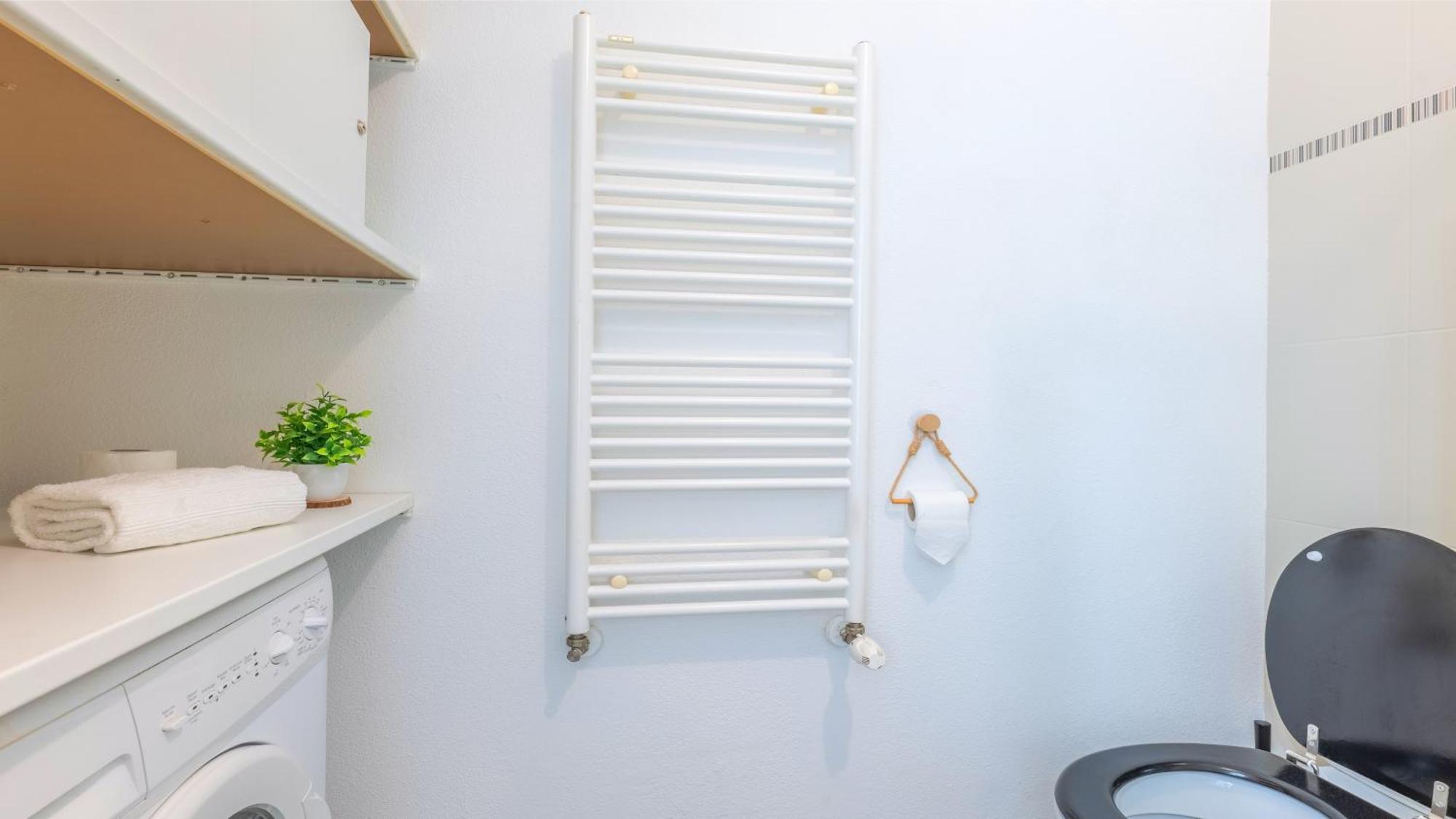 Cosy Avec Terrasse Et Parking Prive Gratuit, Ideal Pour Explorer Lyon